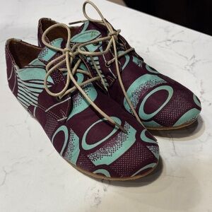 Belya Women's Patterned Lace-Up Shoes